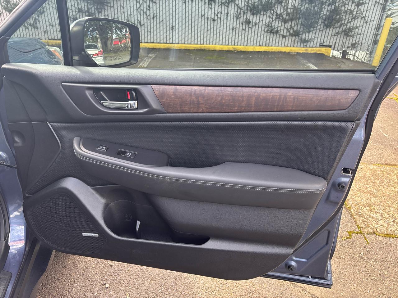 Subaru Outback 2.5i Limited 2016