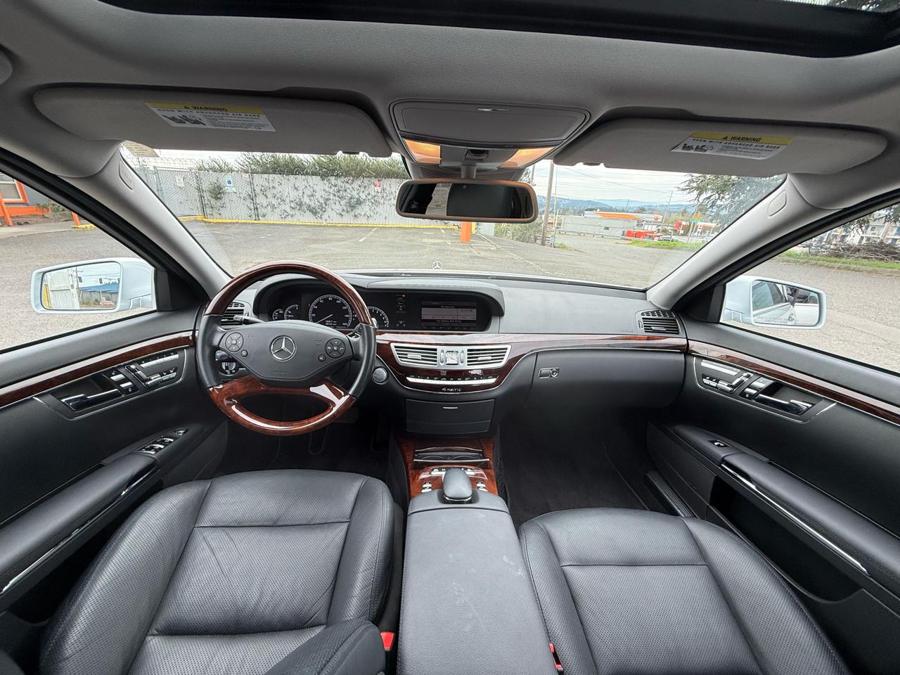 Mercedes-Benz S-Class S550 4-MATIC 2010