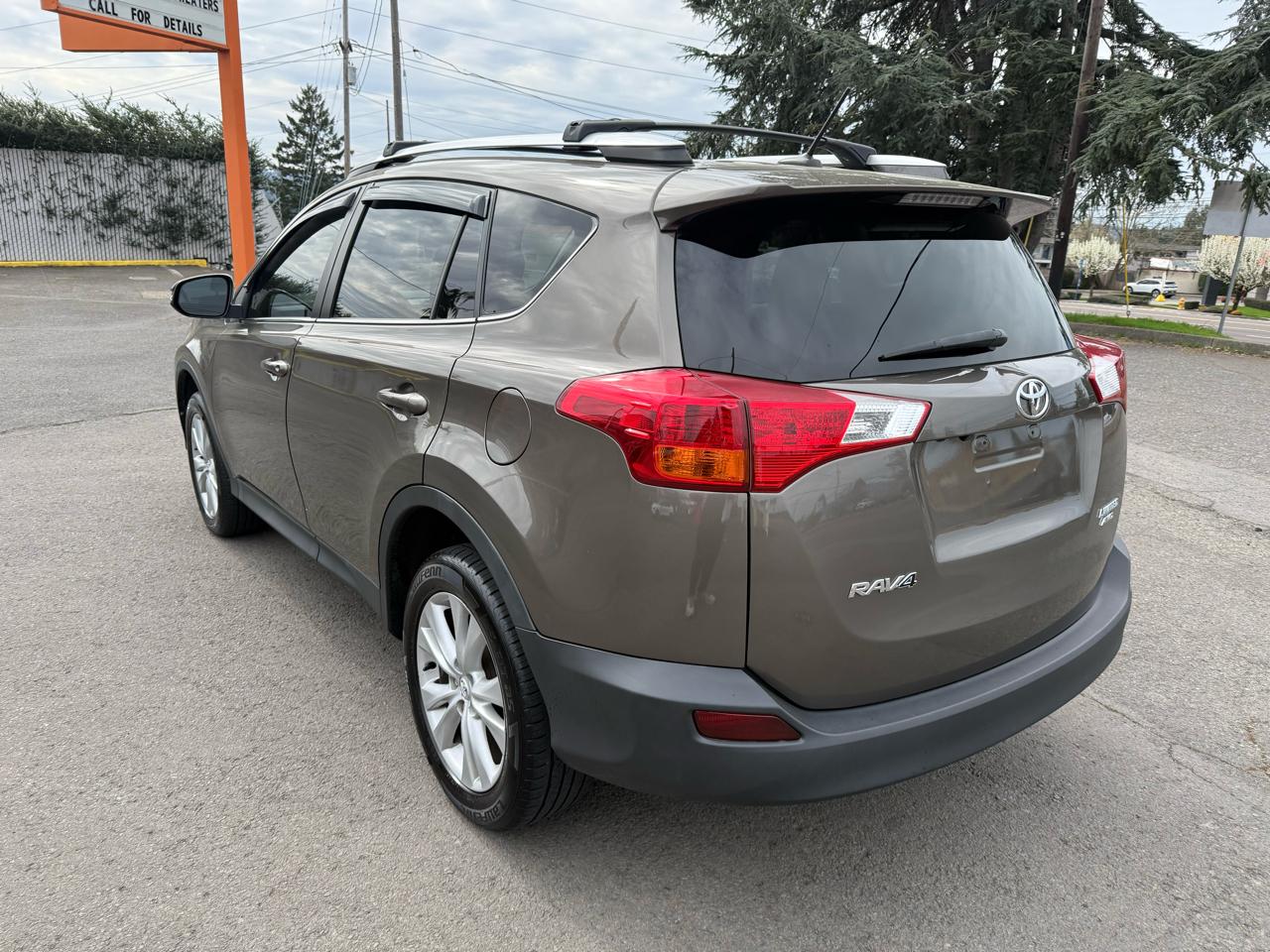 Toyota RAV4 Limited AWD 2014