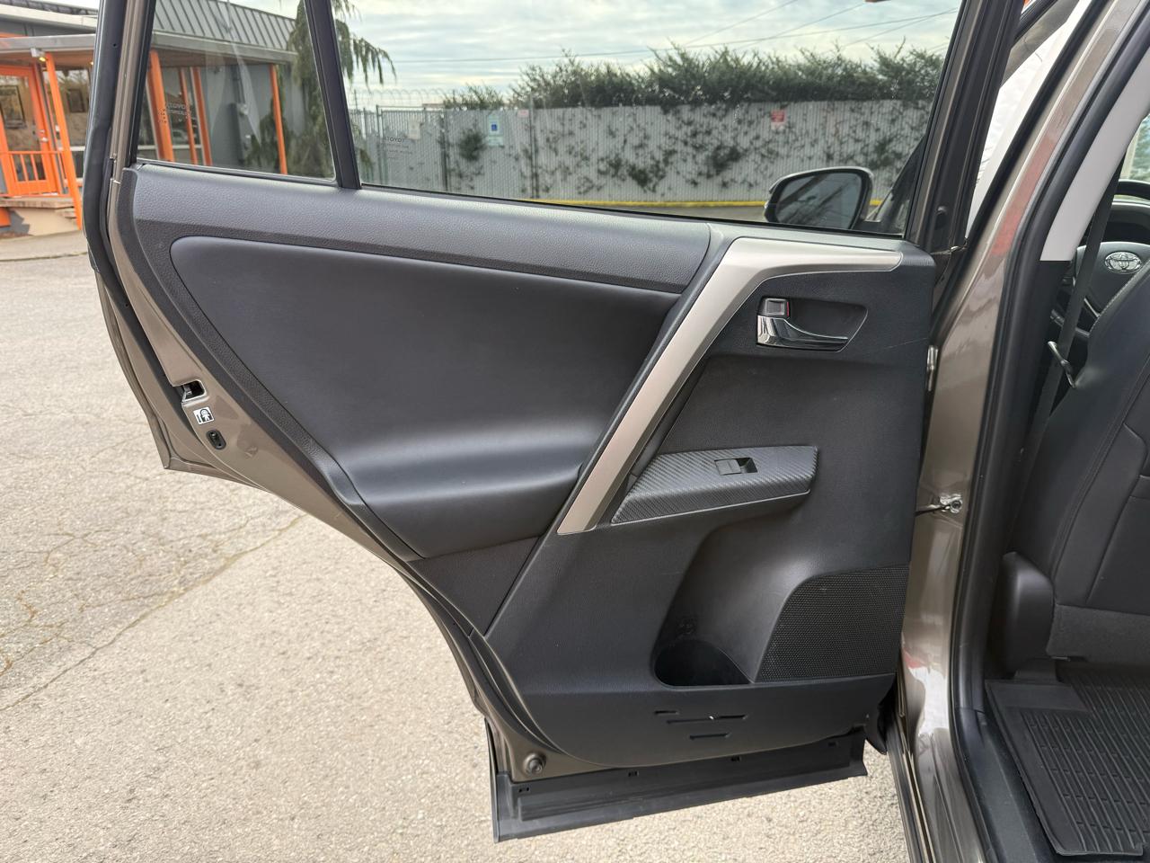 Toyota RAV4 Limited AWD 2014