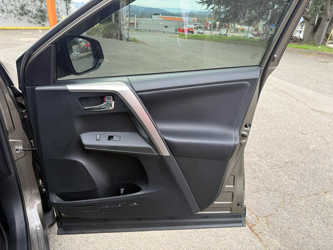 Toyota RAV4 Limited AWD 2014