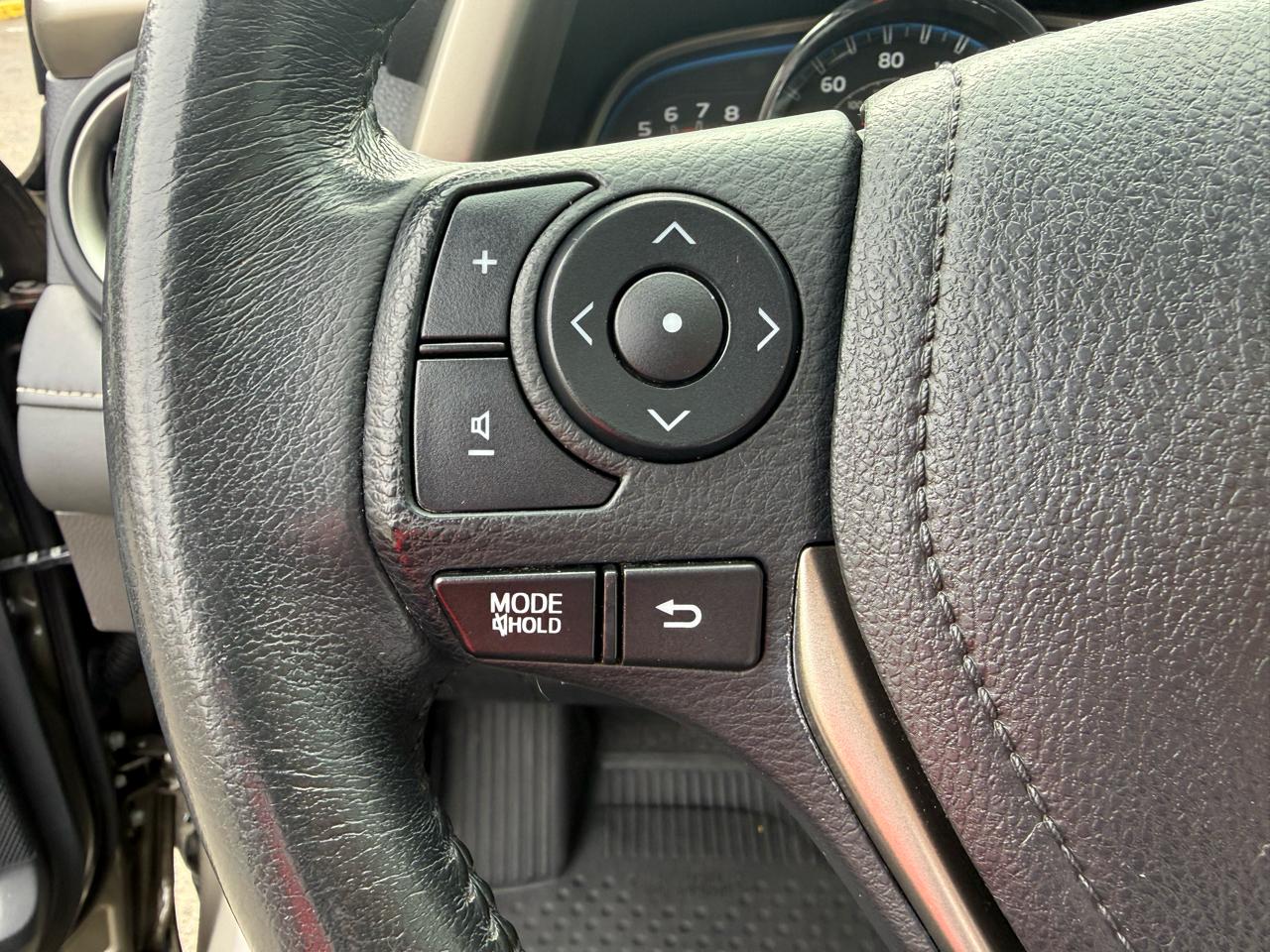 Toyota RAV4 Limited AWD 2014