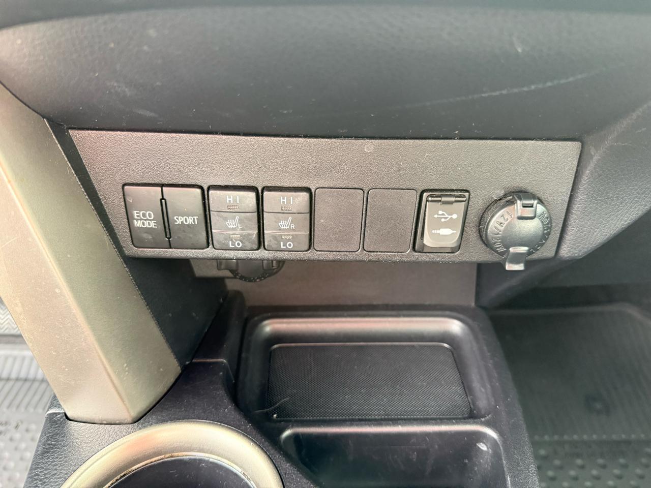 Toyota RAV4 Limited AWD 2014