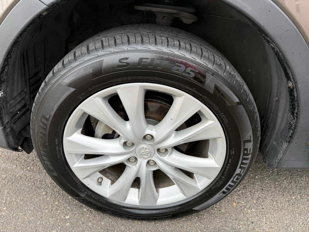 Toyota RAV4 Limited AWD 2014