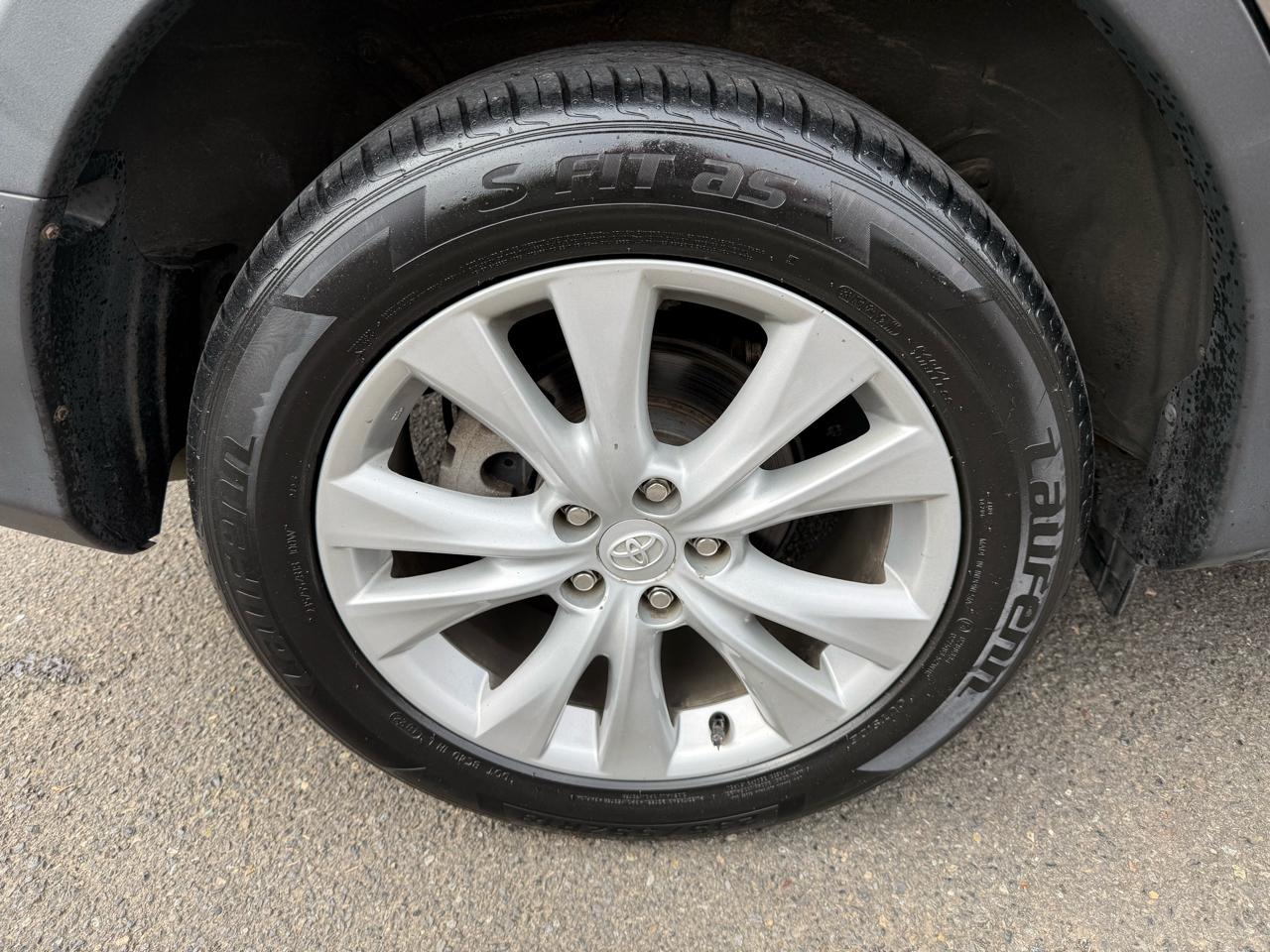 Toyota RAV4 Limited AWD 2014