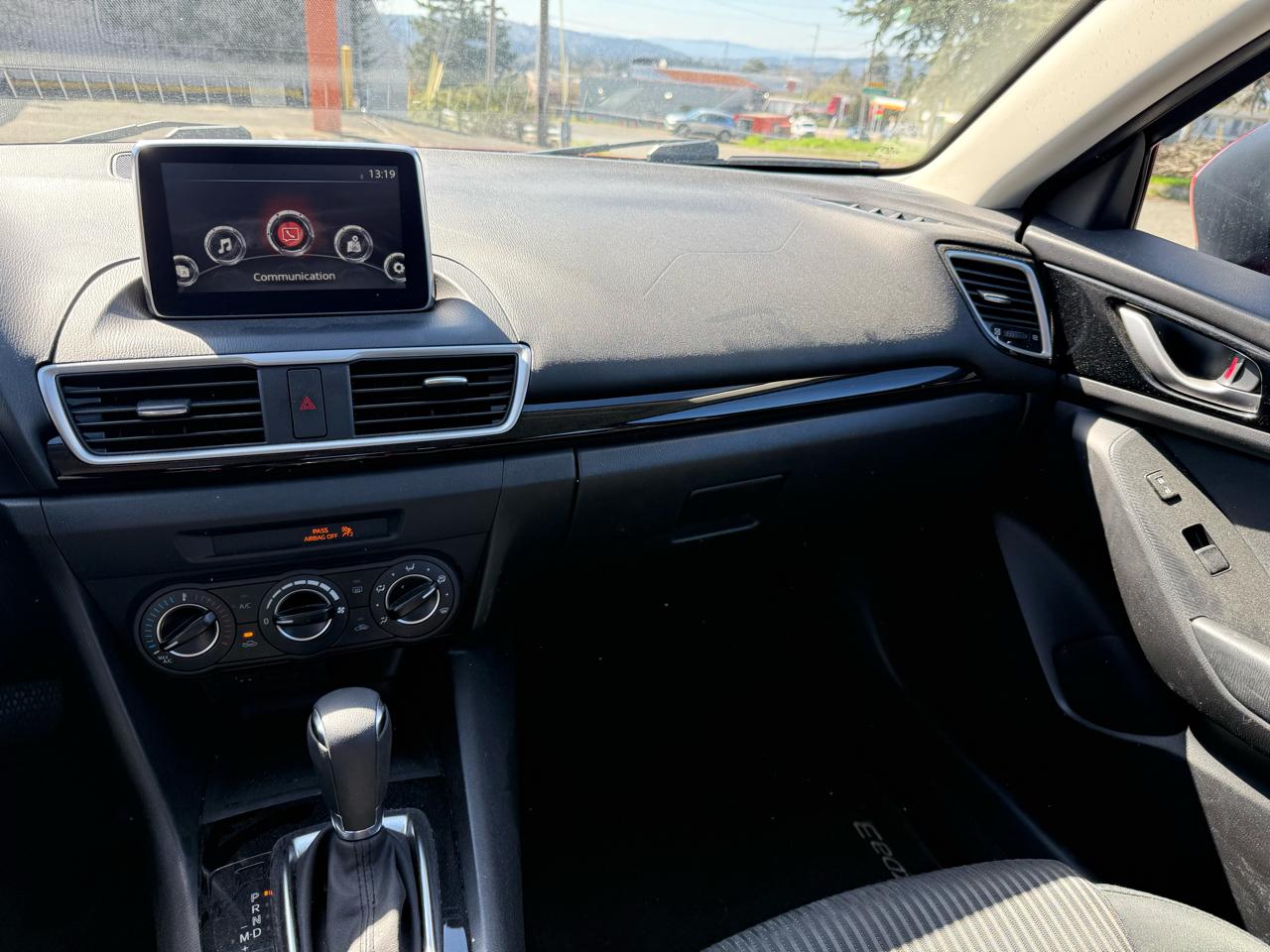 Mazda MAZDA3 i Sport AT 4-Door 2016