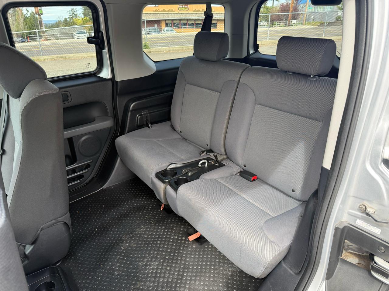 Honda Element LX 2WD AT 2007