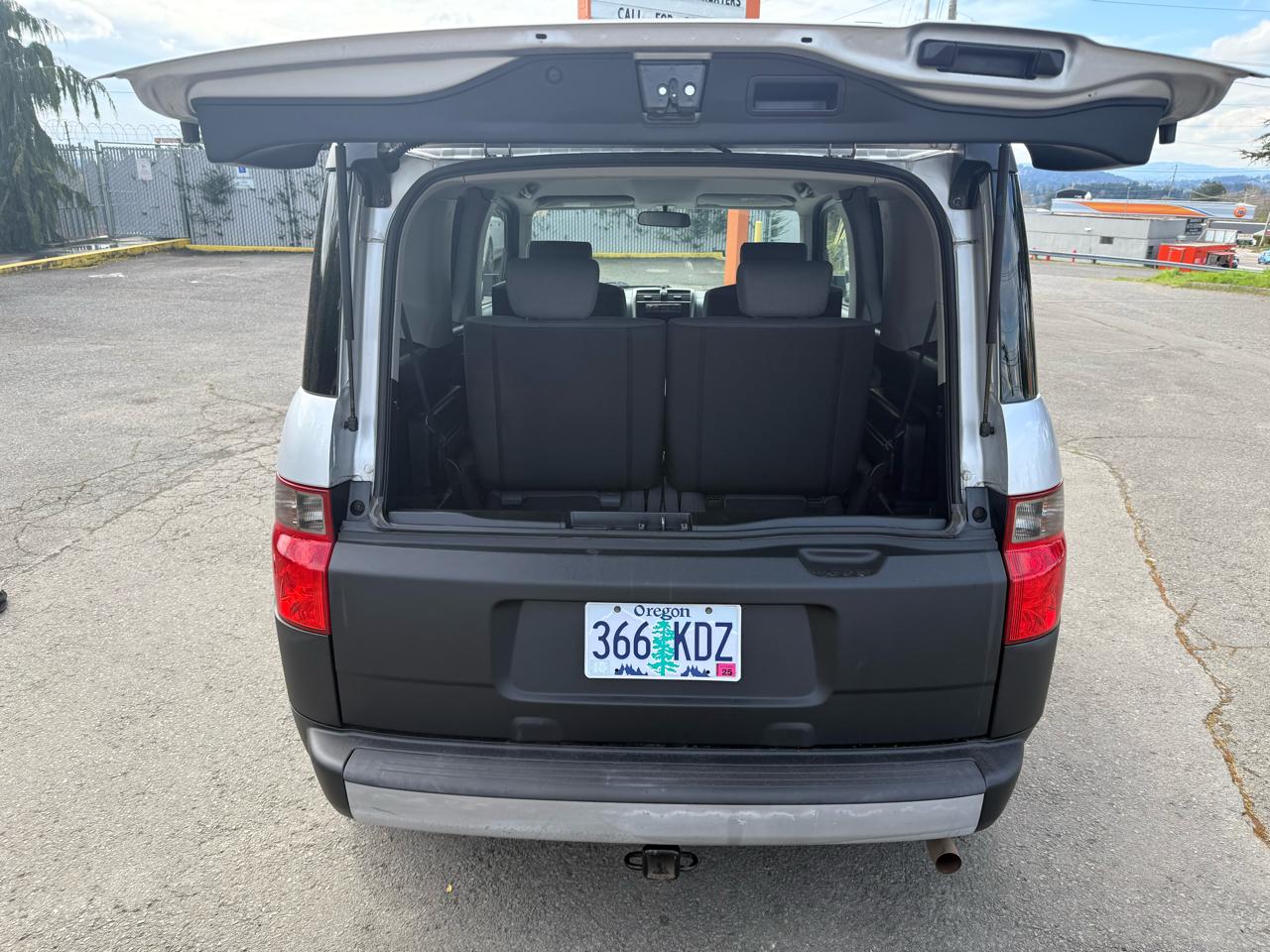 Honda Element LX 2WD AT 2007