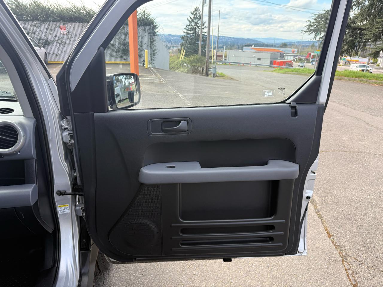 Honda Element LX 2WD AT 2007