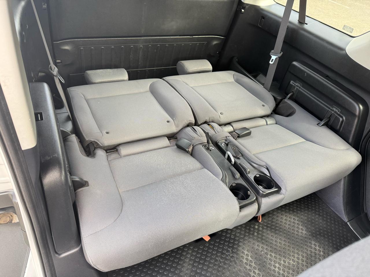 Honda Element LX 2WD AT 2007