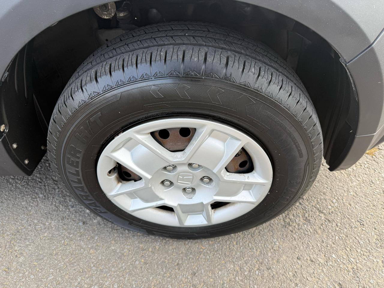 Honda Element LX 2WD AT 2007