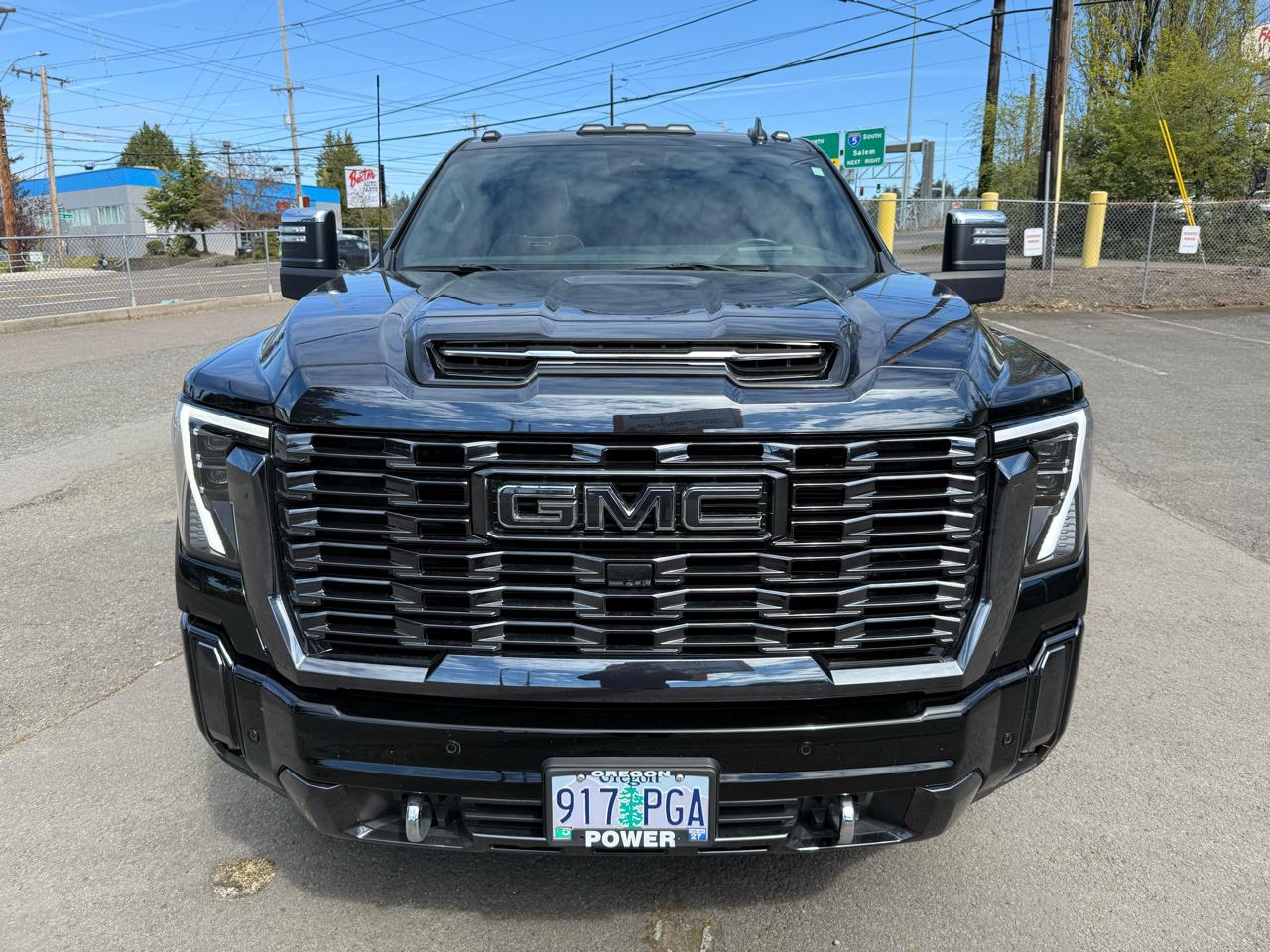 GMC Sierra 3500HD Denali Ultimate Crew Cab 4WD 2024