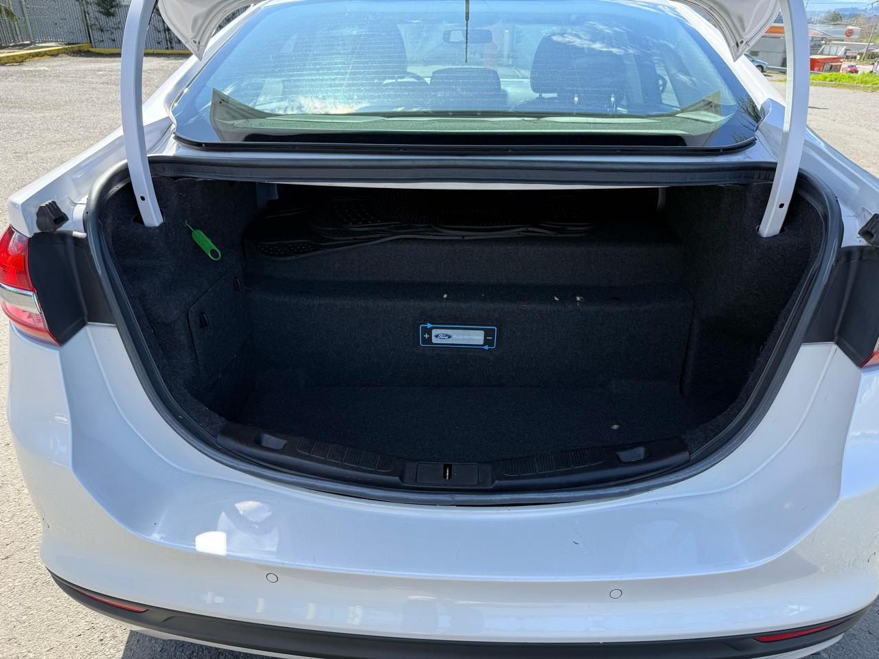 Ford Fusion Energi SE 2017