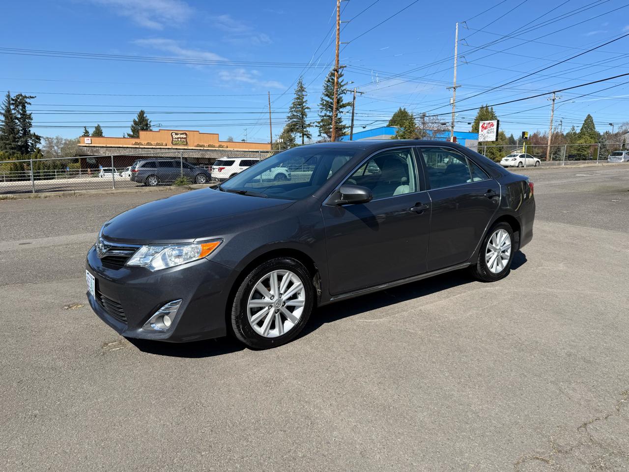 Toyota Camry XLE V6 2012