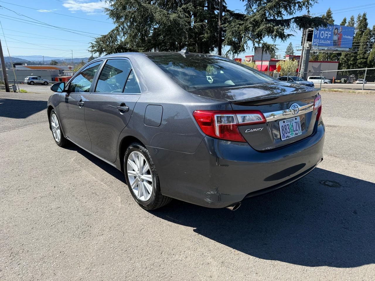 Toyota Camry XLE V6 2012