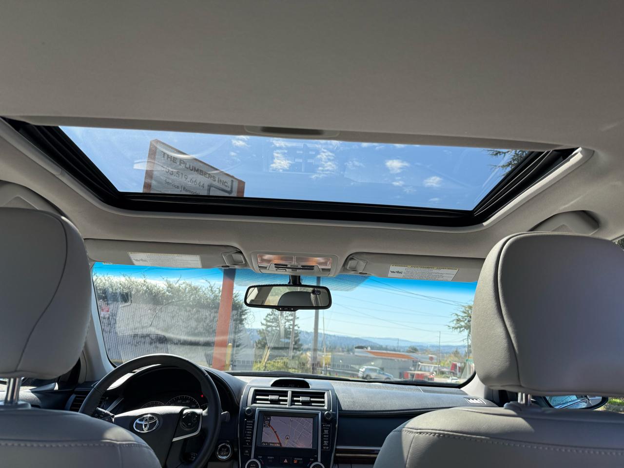 Toyota Camry XLE V6 2012