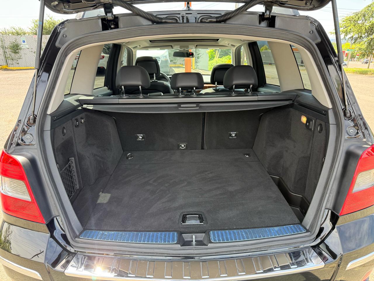 Mercedes-Benz GLK-Class GLK350 4MATIC 2012