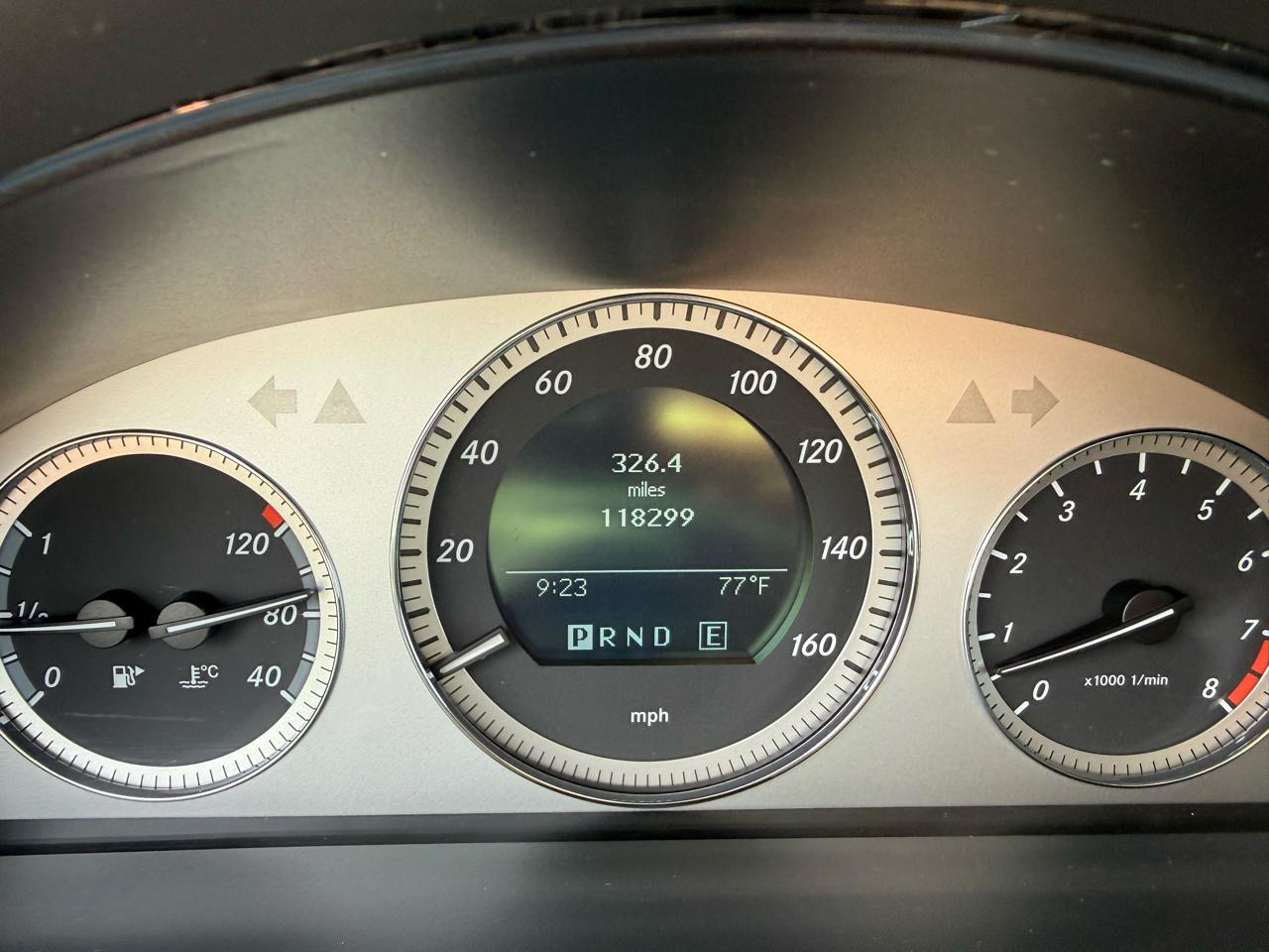 Mercedes-Benz GLK-Class GLK350 4MATIC 2012
