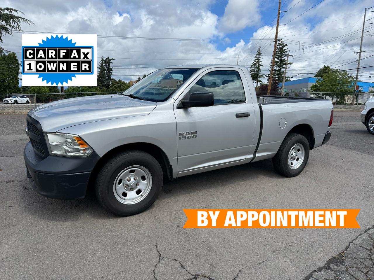 RAM 1500 2WD Reg Cab 140.5" Tradesman 2013
