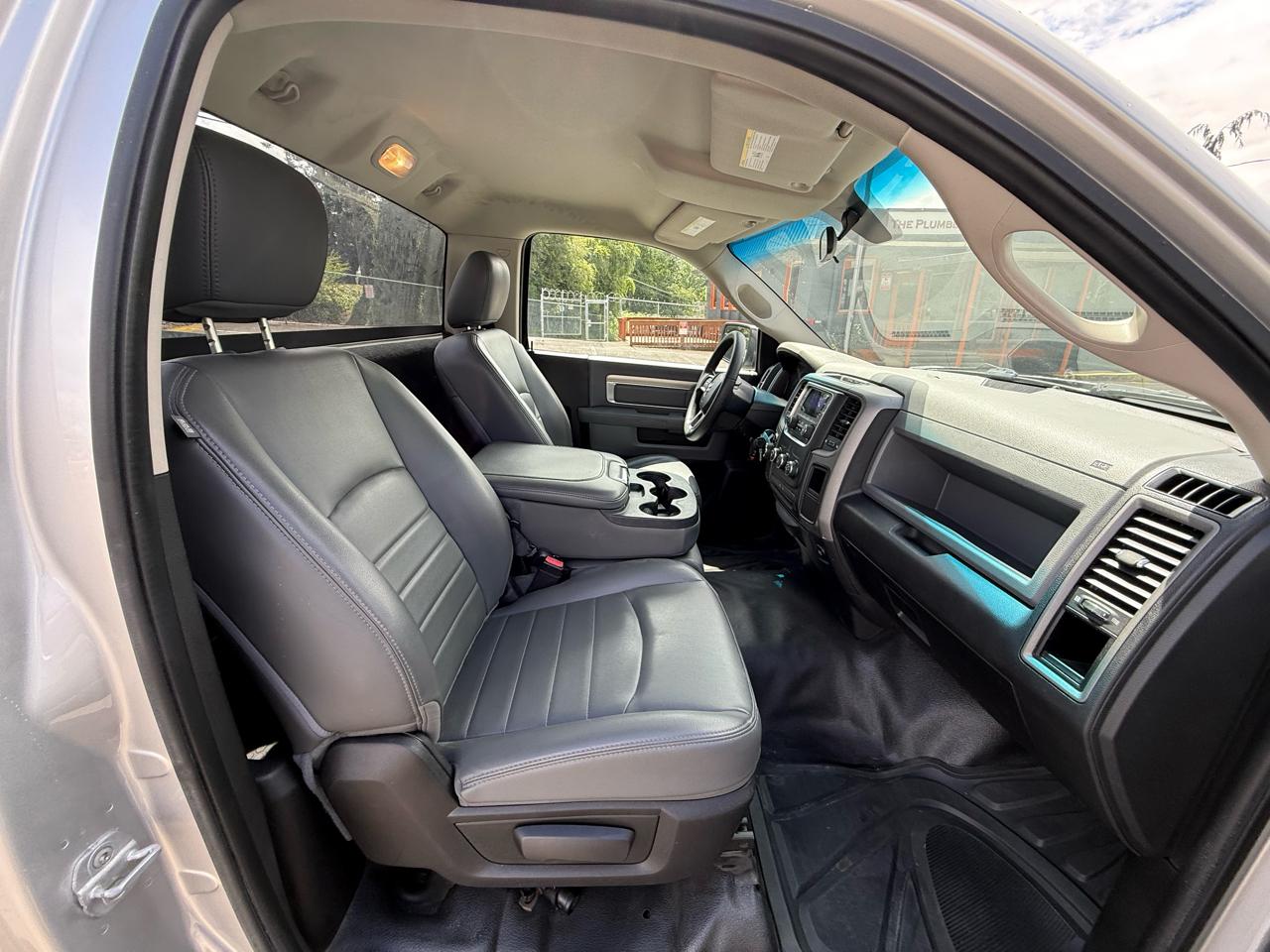 RAM 1500 2WD Reg Cab 140.5" Tradesman 2013