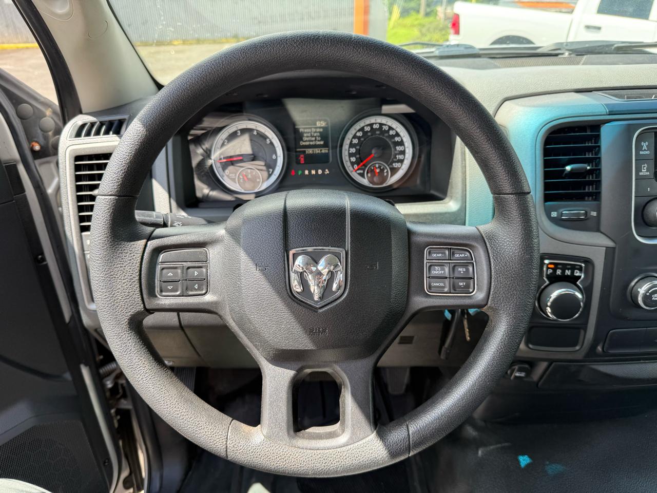 RAM 1500 2WD Reg Cab 140.5" Tradesman 2013