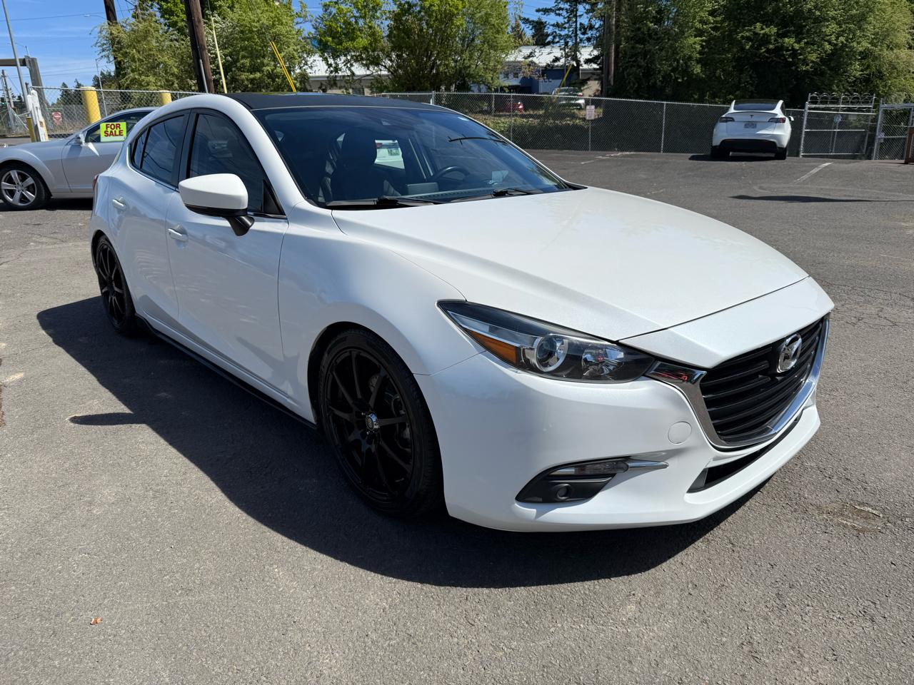 Mazda MAZDA3 s Grand Touring AT 5-Door 2017