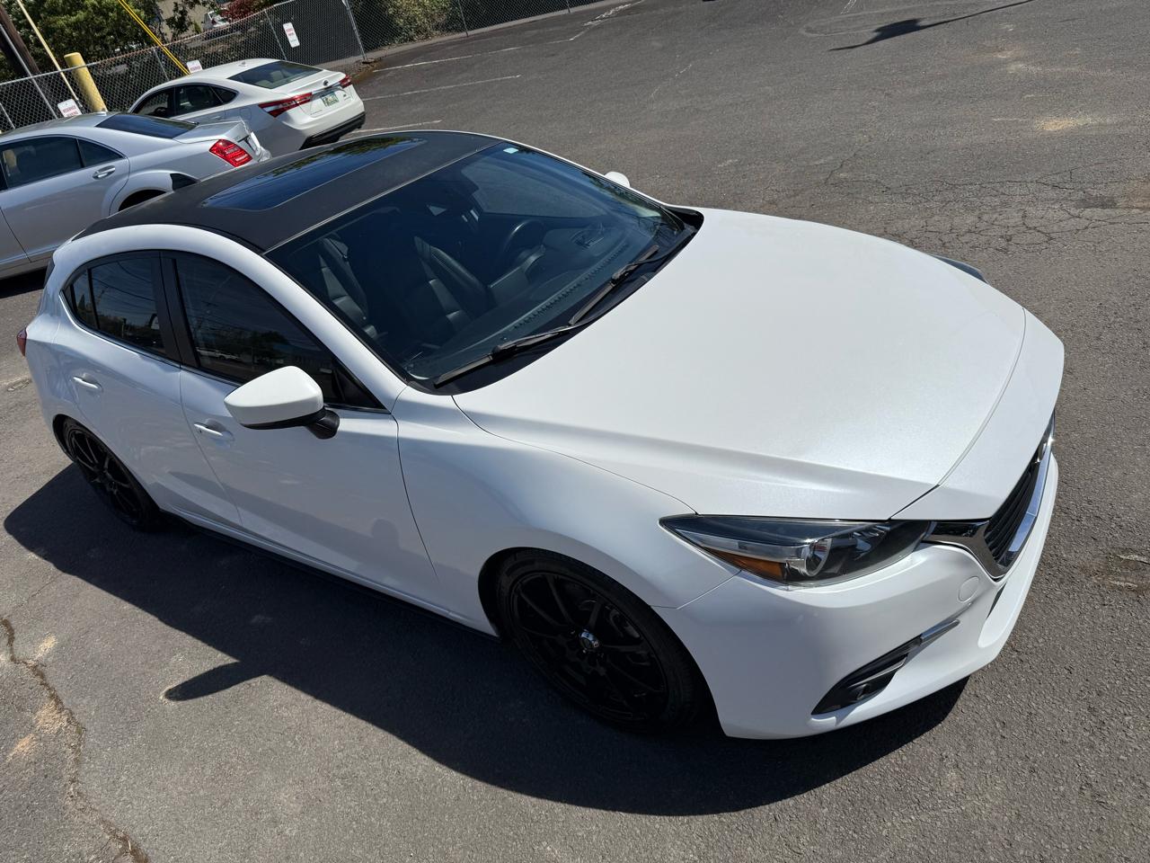 Mazda MAZDA3 s Grand Touring AT 5-Door 2017