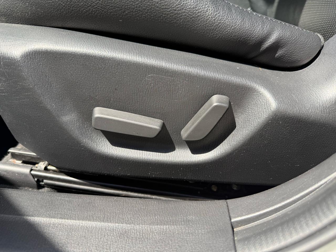 Mazda MAZDA3 s Grand Touring AT 5-Door 2017