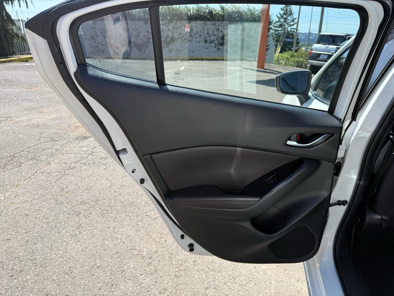 Mazda MAZDA3 s Grand Touring AT 5-Door 2017