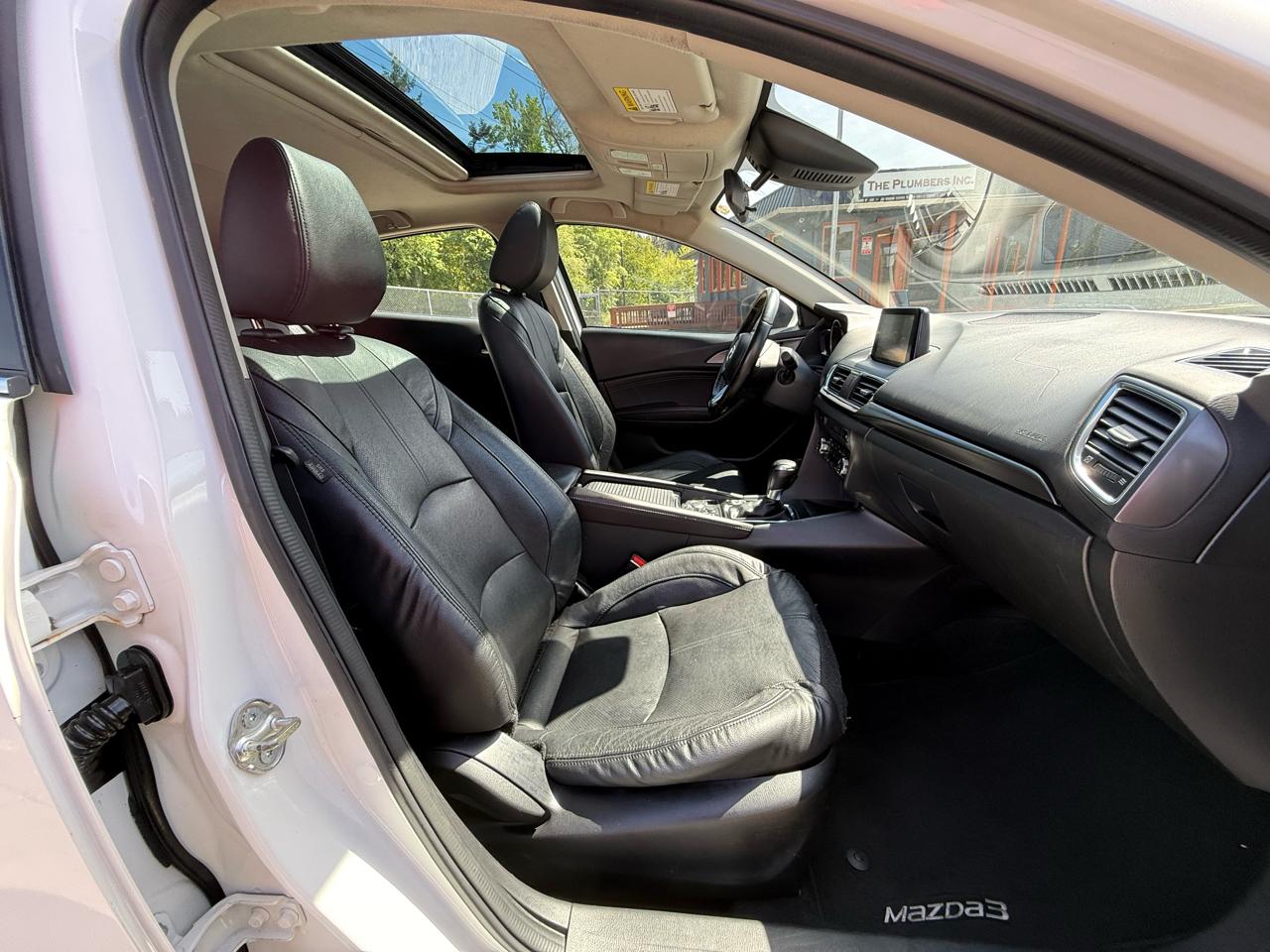 Mazda MAZDA3 s Grand Touring AT 5-Door 2017