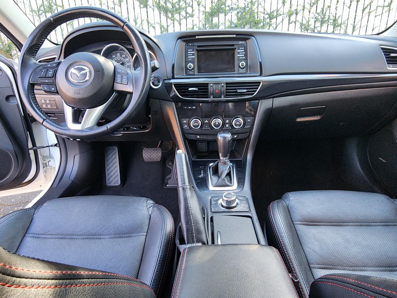 Mazda MAZDA6 i Grand Touring 2015