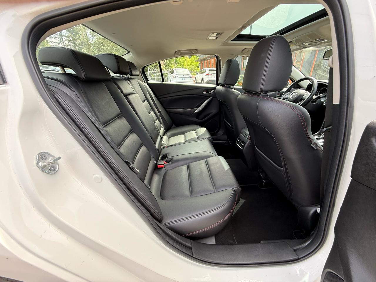 Mazda MAZDA6 i Grand Touring 2015