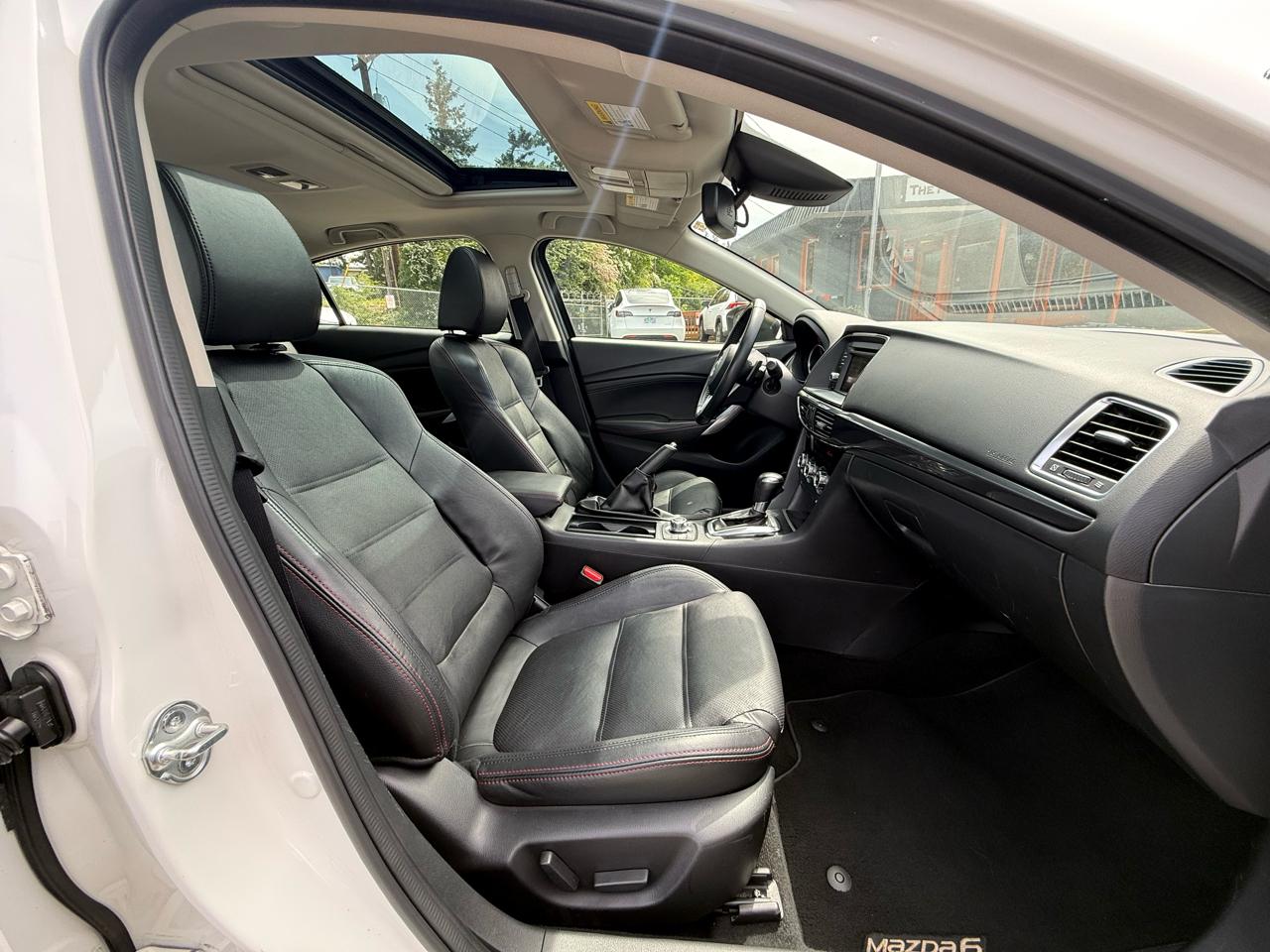 Mazda MAZDA6 i Grand Touring 2015