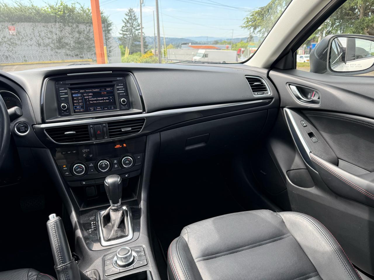 Mazda MAZDA6 i Grand Touring 2015