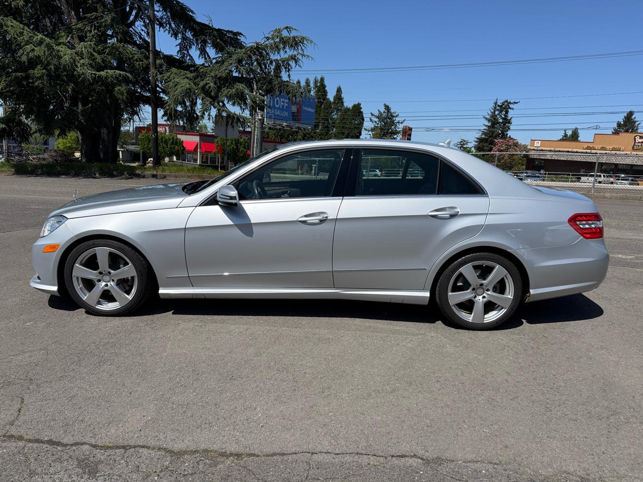 Mercedes-Benz E-Class E350 Sedan 2011