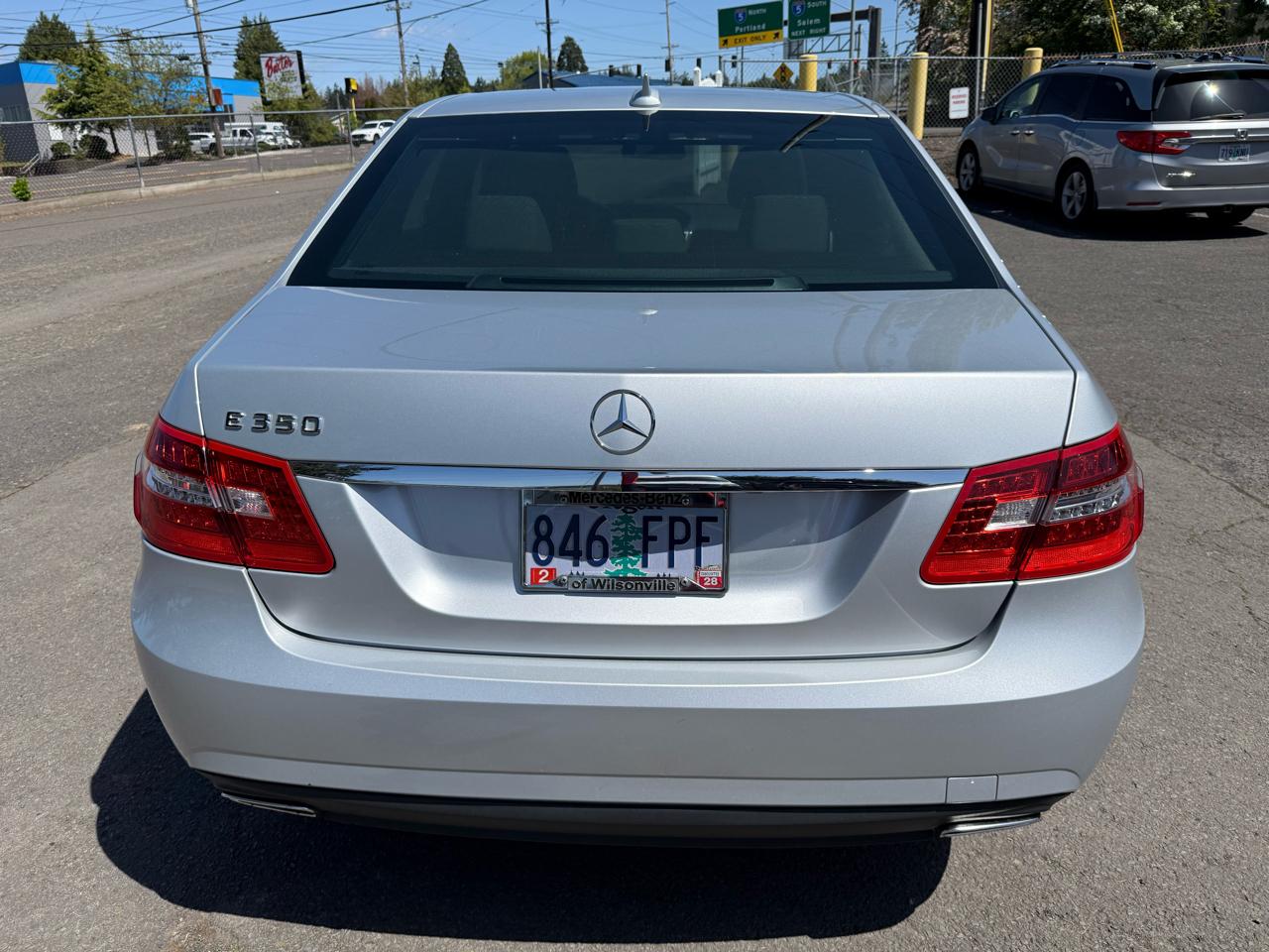 Mercedes-Benz E-Class E350 Sedan 2011