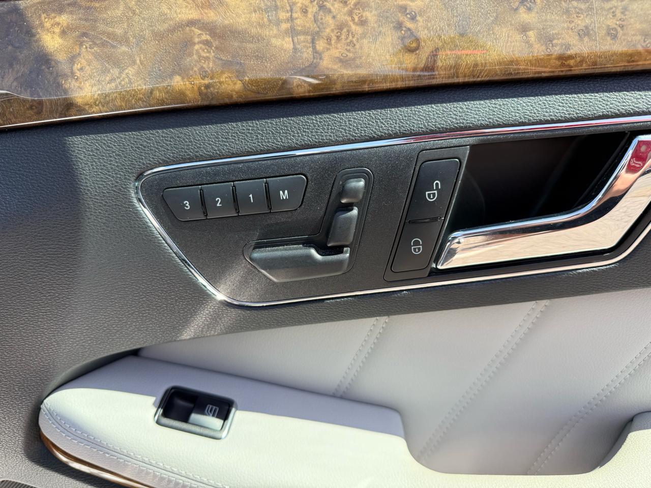 Mercedes-Benz E-Class E350 Sedan 2011