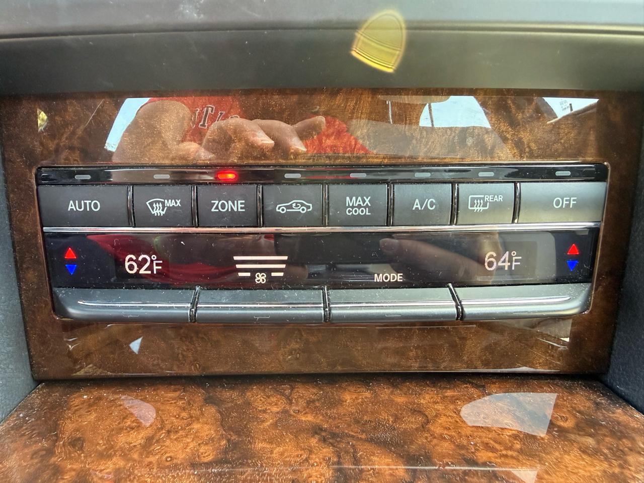 Mercedes-Benz E-Class E350 Sedan 2011