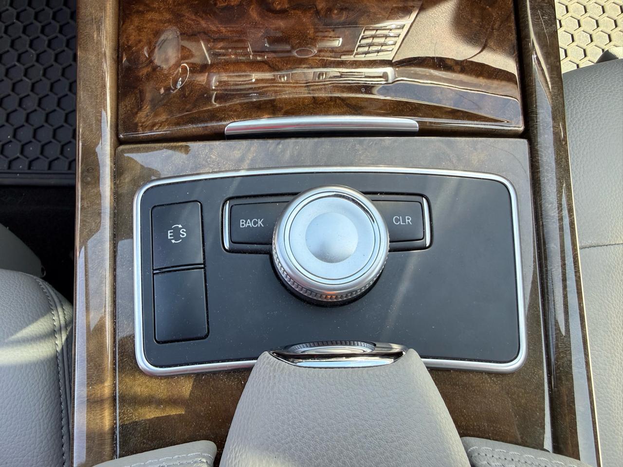 Mercedes-Benz E-Class E350 Sedan 2011