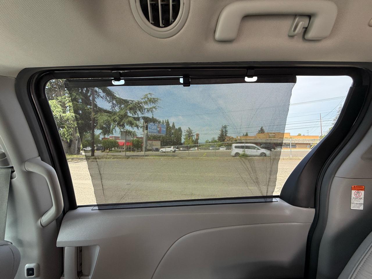 Toyota Sienna XLE FWD 8-Passenger V6 2015