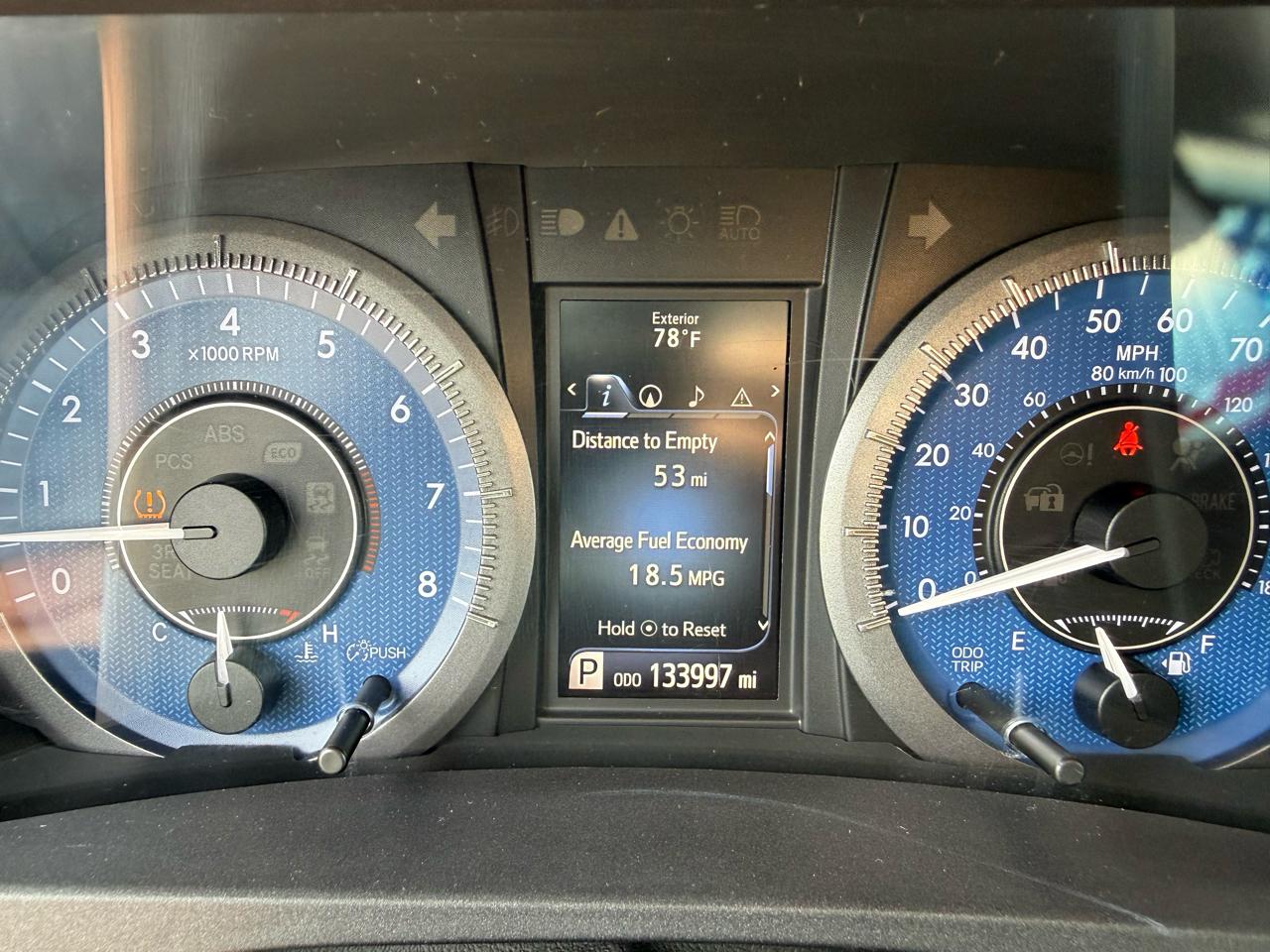 Toyota Sienna XLE FWD 8-Passenger V6 2015