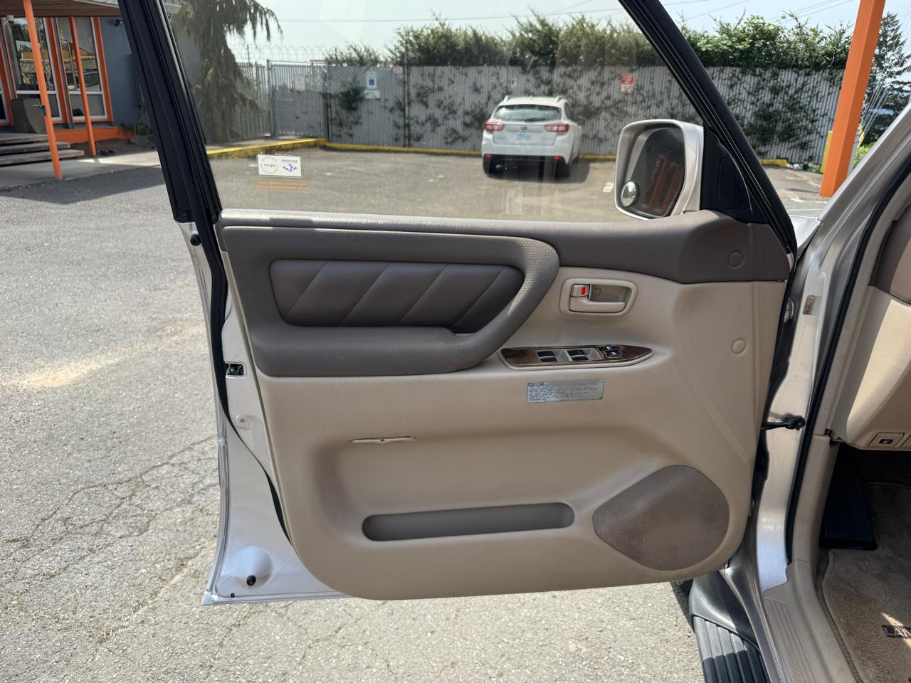 Toyota Land Cruiser 4WD 1998