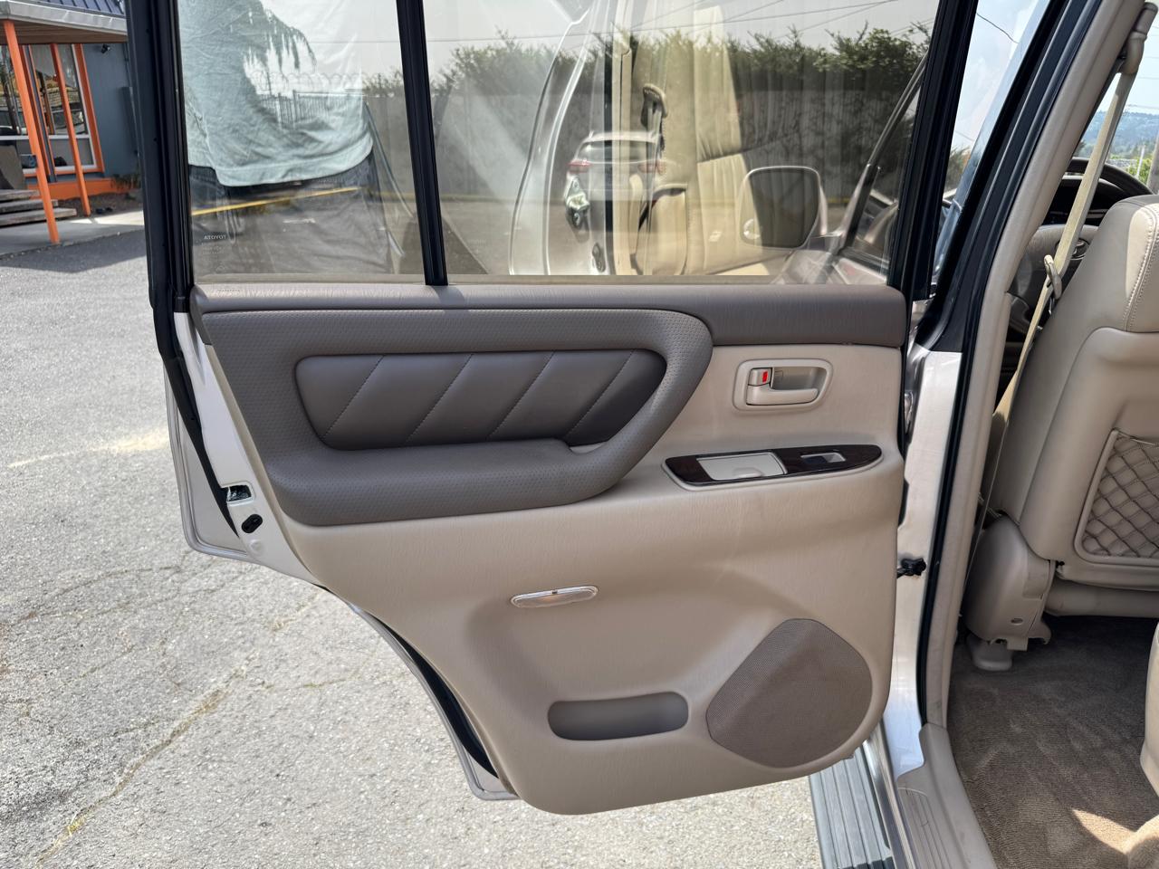 Toyota Land Cruiser 4WD 1998