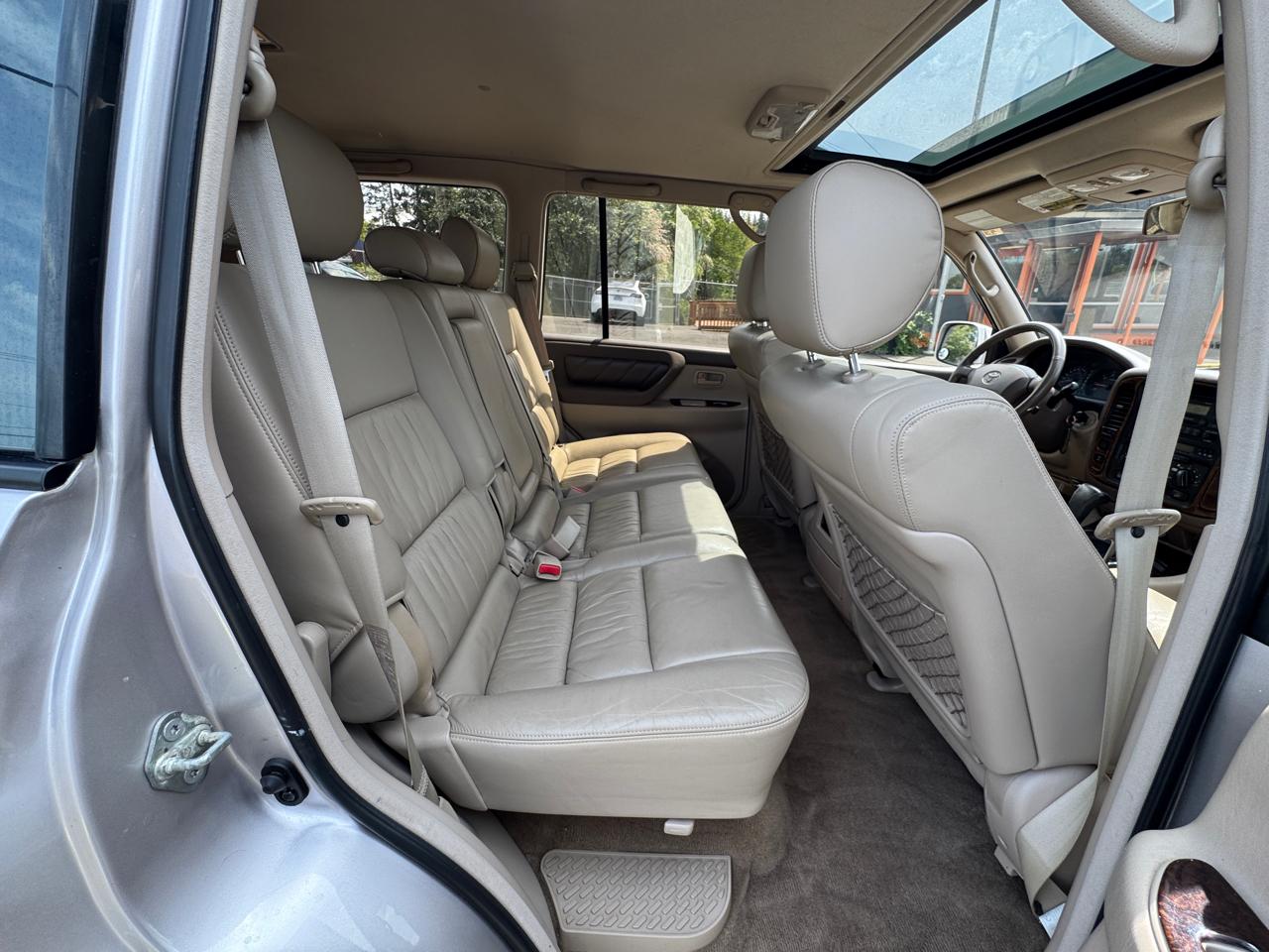 Toyota Land Cruiser 4WD 1998