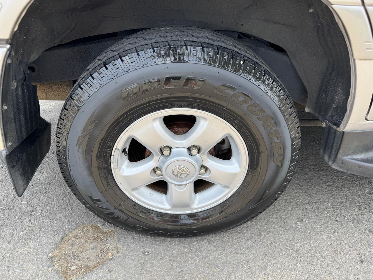 Toyota Land Cruiser 4WD 1998