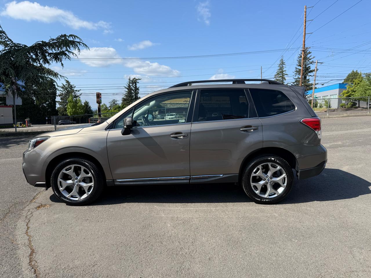 Subaru Forester 2.5i Touring 2017
