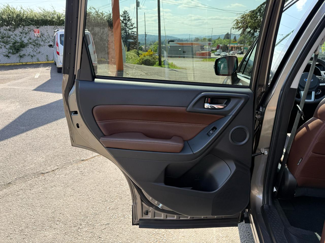 Subaru Forester 2.5i Touring 2017
