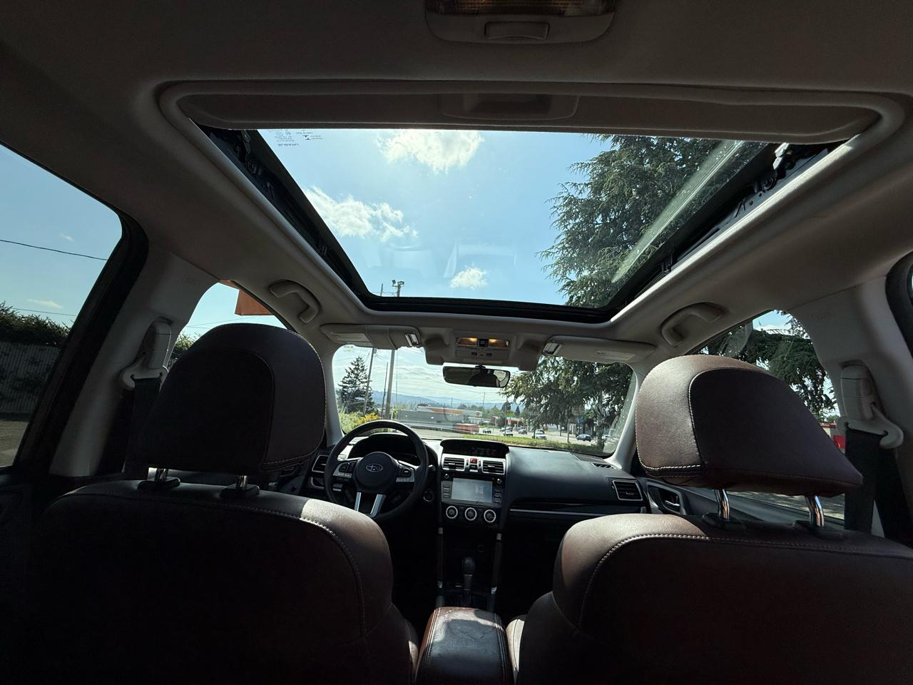 Subaru Forester 2.5i Touring 2017