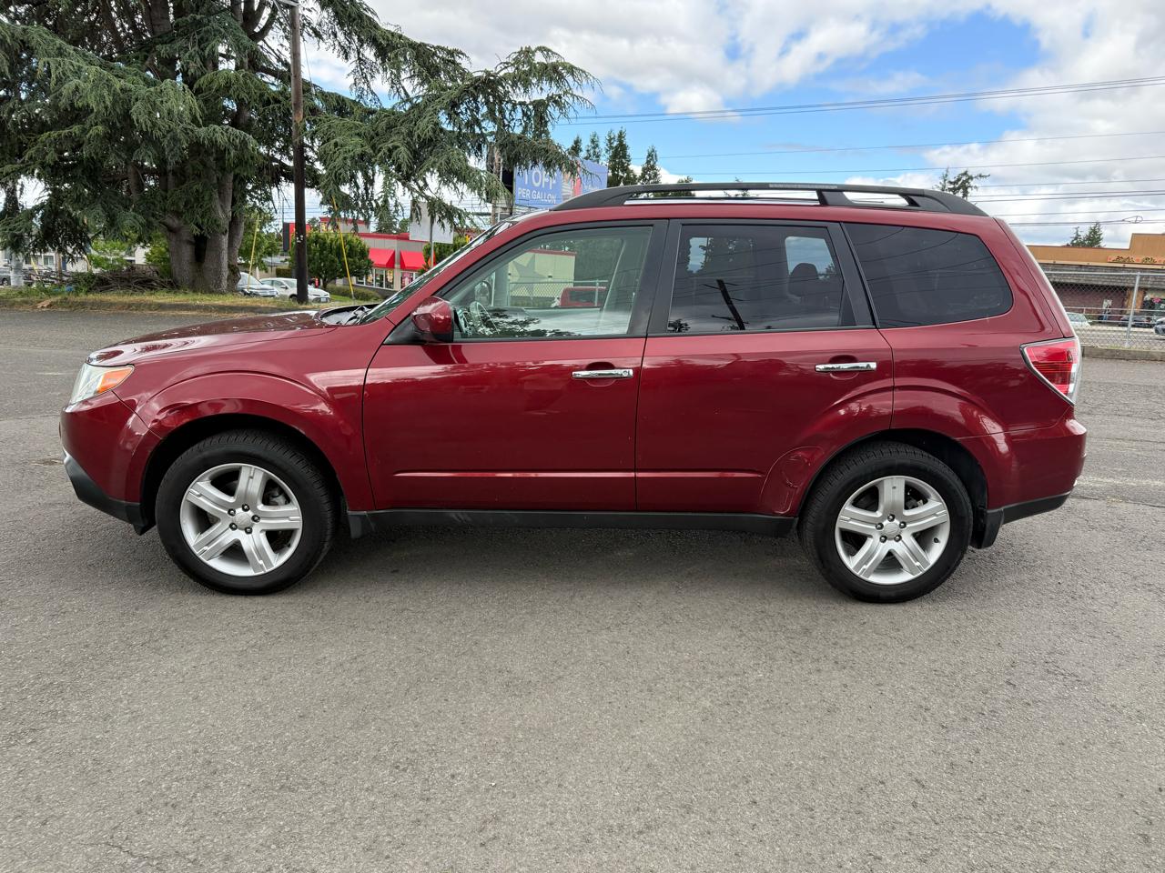 Subaru Forester 2.5X Premium 2010
