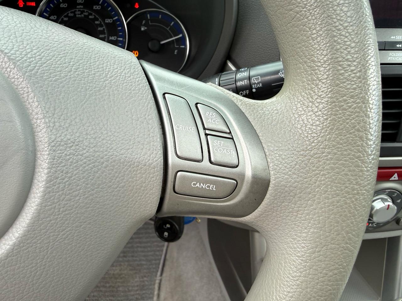 Subaru Forester 2.5X Premium 2010
